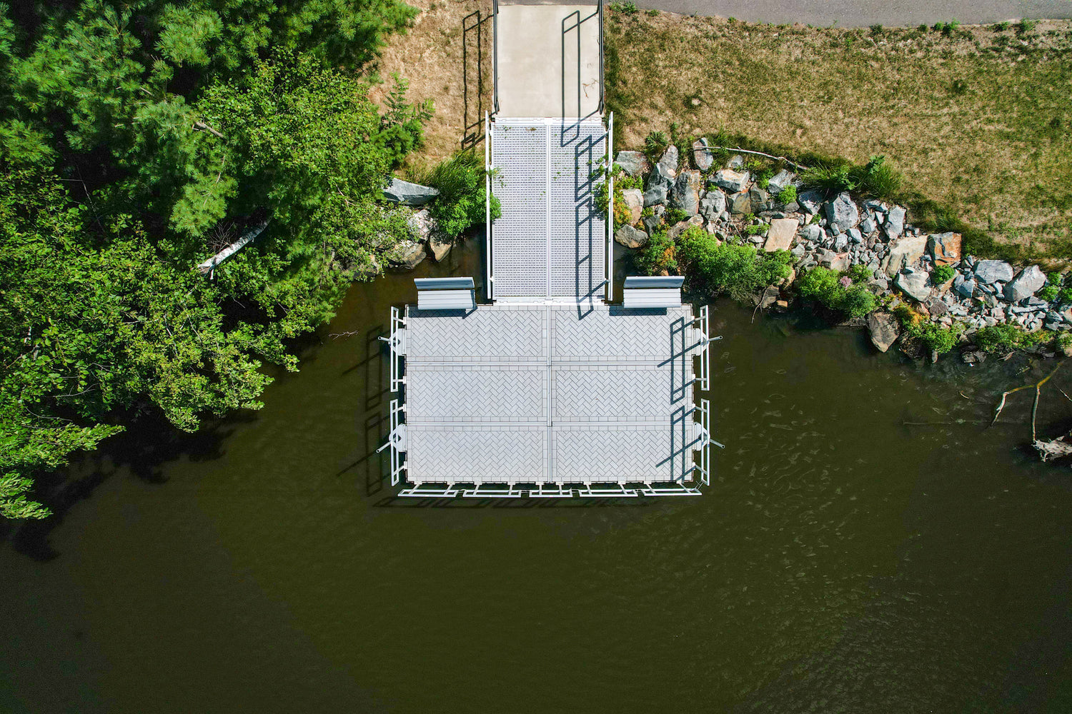 PolyDock is a modular floating dock system. To get more information about PolyDock installation or for PolyDock dealers in Alberta, contact the Launch.